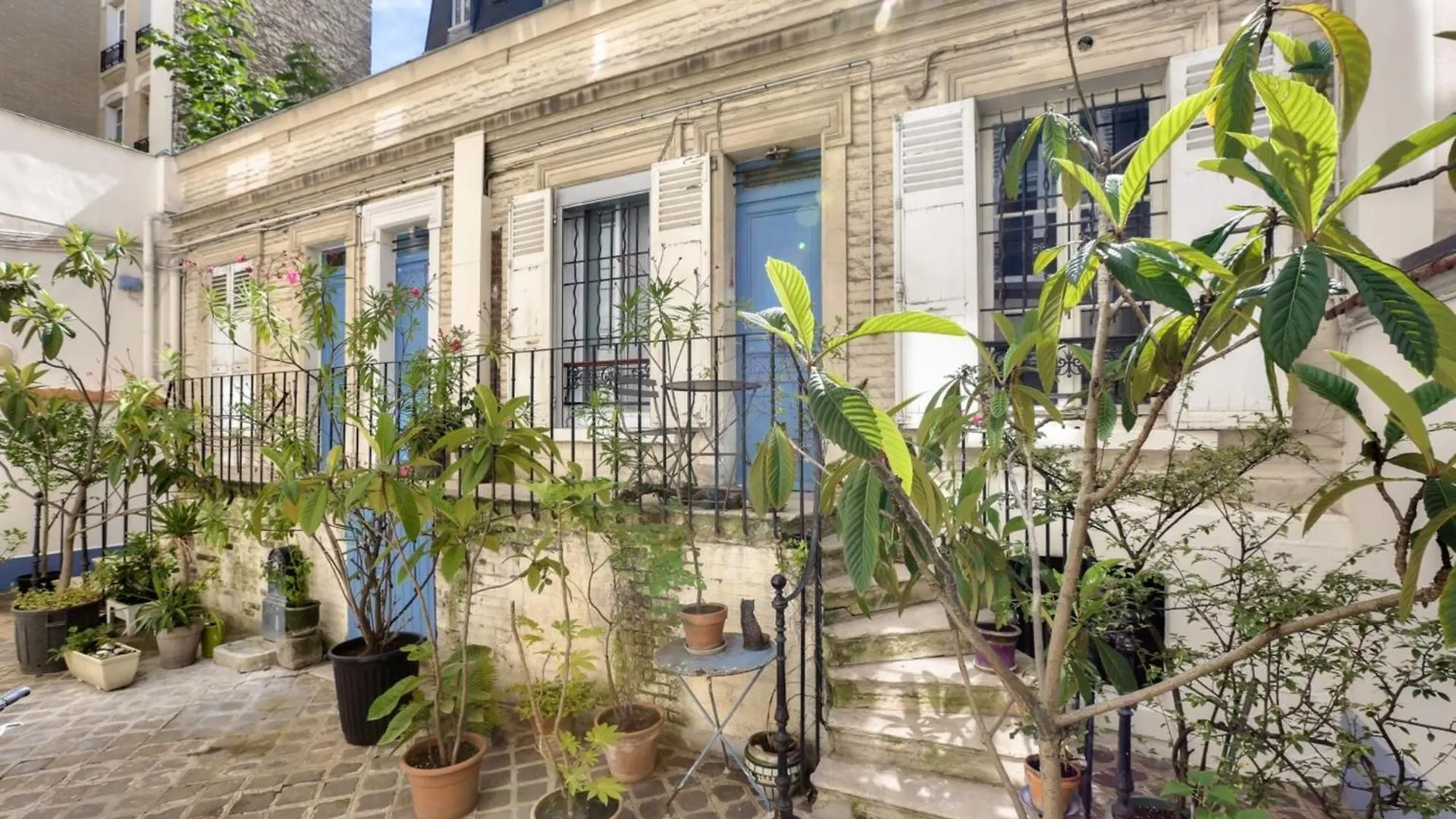 Beautiful Apartment Of 44M2 - 17Th District Paris 0*,  France